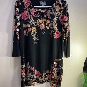 Attractive  Black Floral Top